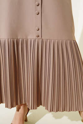 Etek Ucu Piliseli Düğmeli Bej Etek - Uzun Etek