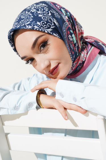 Etnik Çiçekli Soft Eşarp Gül Kurusu - Başörtüsü