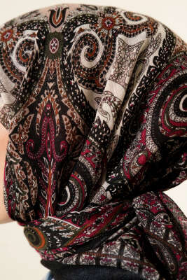 Etnik Desen Flamu Cotton Eşarp Siyah Yeşil - Başörtüsü