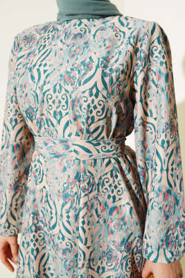 Etnik Desen Volanlı Elbise Zümrüt - Tesettür Elbise