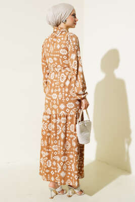 Etnik Desenli Bel Tünelli Elbise Camel - Tesettür Elbise