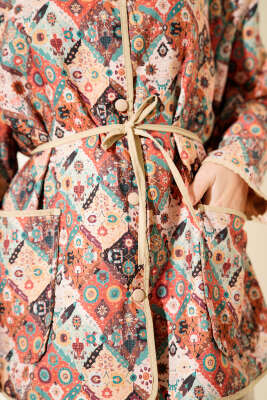 Etnik Desenli Çıtçıtlı Ceket Latte - Ceket