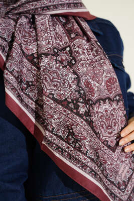 Etnik Desenli Şerit Geçişli Eşarp Kahve - Başörtüsü