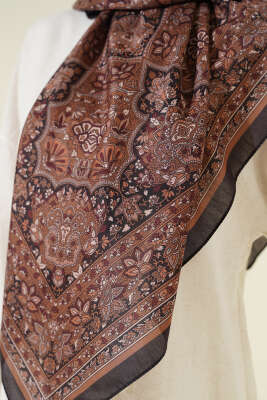 Etnik Desenli Şerit Geçişli Eşarp Siyah Camel - Başörtüsü