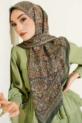 Etnik Desenli Şerit Geçişli Eşarp Zümrüt - Başörtüsü