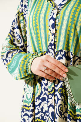 Etnik Motifli Düğmeli Kloş Elbise Yağ Yeşili - Tesettür Elbise