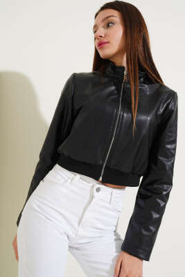 Fermuarlı Astarlı Kısa Deri Ceket Siyah - TİLLE