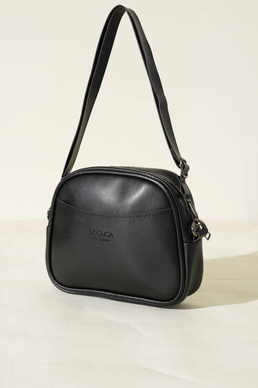 Fermuarlı Çapraz Askılı Çanta Siyah - Kol Çantası