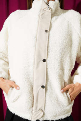 Fermuarlı Çıtçıtlı Peluş Mont Ekru - Kadın Giyim Modelleri
