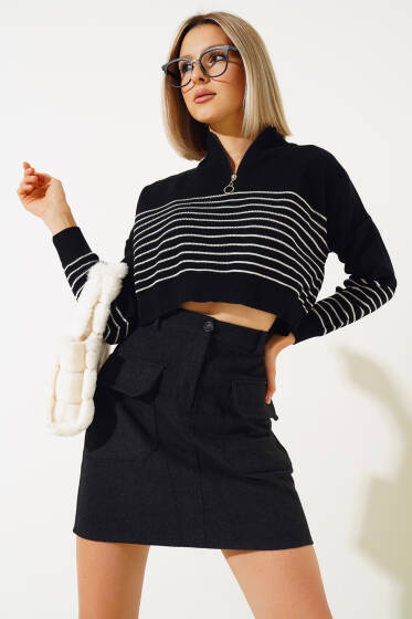 Fermuarlı Çizgili Crop Kazak Siyah - Triko