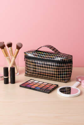 Fermuarlı Desenli Makyaj Çantası Asorti 12 - NEW WELL