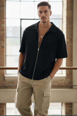 Fermuarlı Detaylı Kısa Kol Gömlek Siyah - FRESHMAN