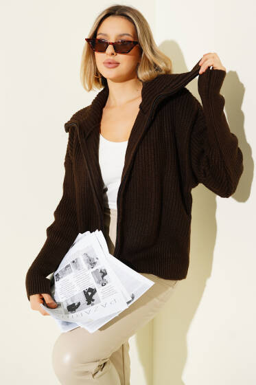 Fermuarlı Geniş Örgülü Hırka Kahve - Kadın Giyim Modelleri