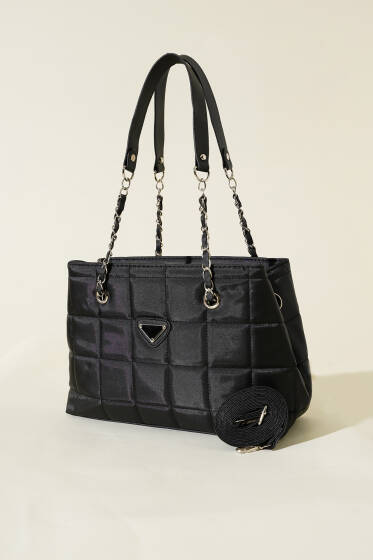 Fermuarlı Kapitone Kare Çanta Siyah - Kol Çantası