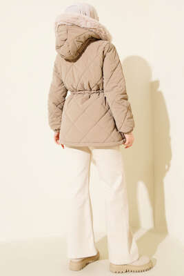 Fermuarlı Kapüşonlu Kısa Kapitone Mont Bej - Mont