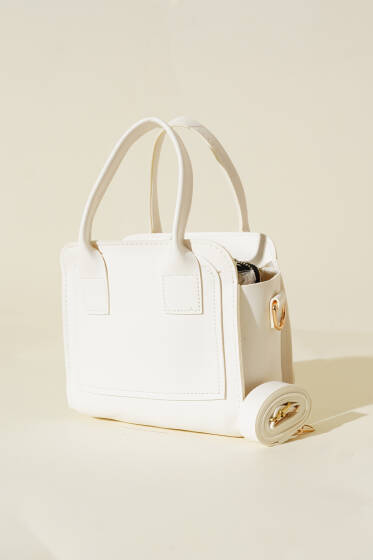 Fermuarlı Kare Çanta Beyaz - Kol Çantası