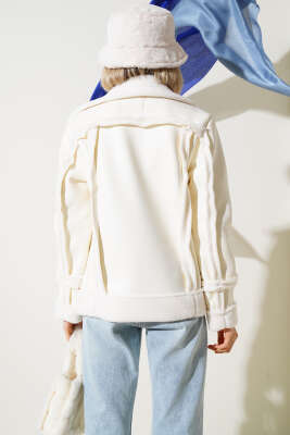 Fermuarlı Kürklü Deri Mont Ekru - Kadın Giyim Modelleri