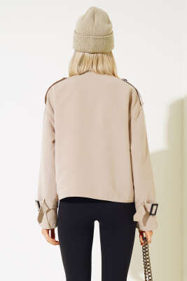 Fermuarlı Omuz Apoletli Kısa Ceket Bej - Kadın Giyim Modelleri