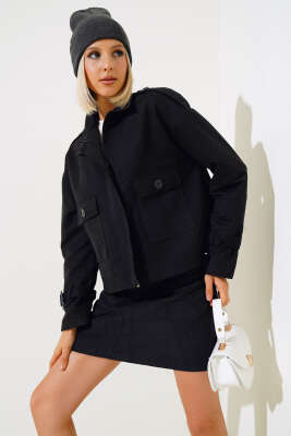 Fermuarlı Omuz Apoletli Kısa Ceket Siyah - Kadın Giyim Modelleri