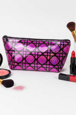 Fermuarlı Parlak Makyaj Çantası Asorti 2 