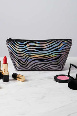 Fermuarlı Parlak Makyaj Çantası Asorti 7 