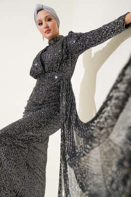 Fermuarlı Pullu Kuşaklı Abiye Elbise Platin - Tesettür Elbise