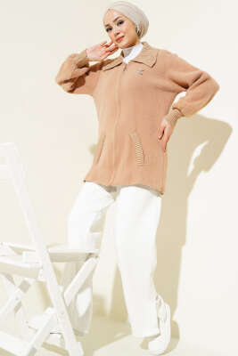 Fermuarlı Sakallı Triko Hırka Latte - Triko Hırka