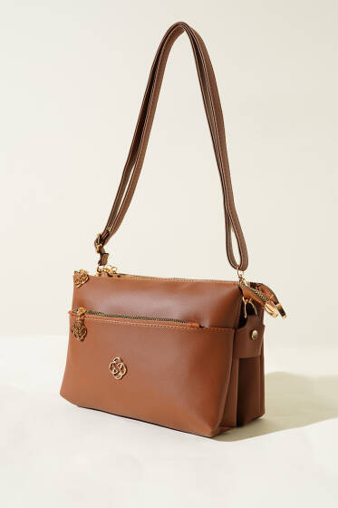 Fermuarlı Üç Bölmeli Çanta Kahve - Kol Çantası