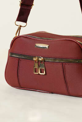 Fermuarlı Üç Bölmeli Çapraz Çanta Bordo - Kol Çantası
