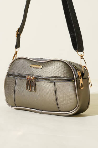 Fermuarlı Üç Bölmeli Çapraz Çanta Silver - Kol Çantası