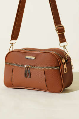 Fermuarlı Üç Bölmeli Çapraz Çanta Taba - GÜZEL ÇANTA