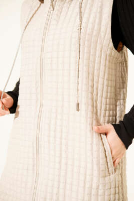 Fermuarlı Uzun Kapitone Yelek Bej - Yelek