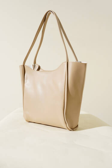  Fermuarlı Uzun Kulplu Kol Çanta Bej - Kol Çantası