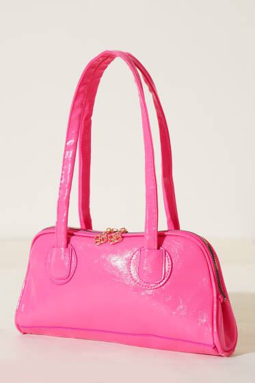 Fermuarlı Uzun Kulplu Rugan Çanta Fuşya - Kol Çantası