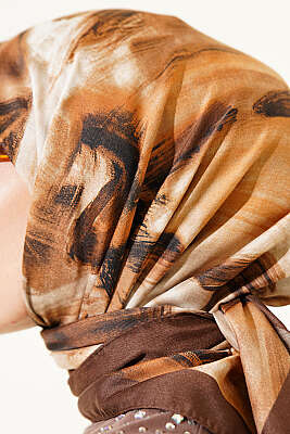 Fırça Desenli Eşarp Kahve - Başörtüsü