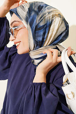 Fırça Desenli Eşarp Saks - ŞEHRİ ŞAL