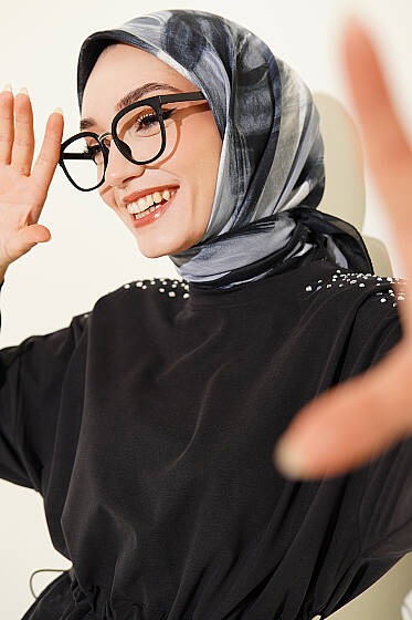 Fırça Desenli Eşarp Siyah - Başörtüsü