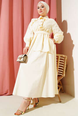 Fırfır Detaylı Bel Lastikli Düğmeli Elbise Ekru - Tesettür Elbise