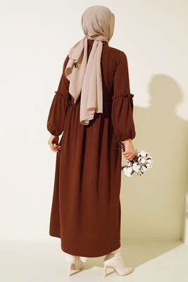 Fırfır Detaylı Burgu Fitilli Elbise Kahve - Tesettür Elbise