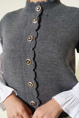 Fırfır Detaylı Düğmeli Triko Yelek Füme - Yelek