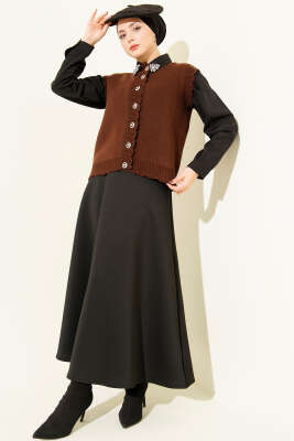 Fırfır Detaylı Düğmeli Triko Yelek Kahve - Yelek