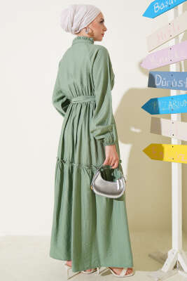 Fırfırlı Düğmeli Elbise Çağla Yeşili - Tesettür Elbise
