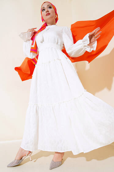 Fırfırlı Kuşaklı Elbise Ekru - Elbise