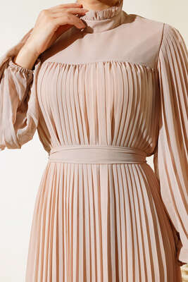 Fırfırlı Piliseli Şifon Elbise Bej - Thumbnail