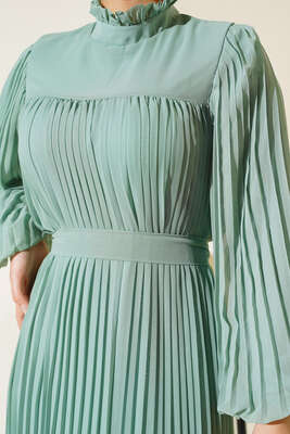 Fırfırlı Piliseli Şifon Elbise Çağla Yeşili - Thumbnail