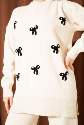 Fiyonk Desenli İncili Triko İkili Takım Bej - İkili Takım