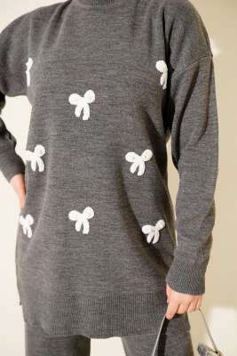 Fiyonk Desenli İncili Triko İkili Takım Füme - İkili Takım