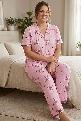 Fiyonk Detaylı Büyük Beden Kısa Kol Pijama Takımı Pembe - IŞILAY