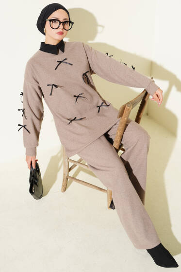 Fiyonk Detaylı Kaşe İkili Takım Vizon - İkili Takım