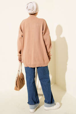 Fiyonk İşlemeli Triko Kazak Latte - Yılın Fırsatı